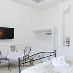 فندق مبيت وإفطار Ardea Con Camino أفيرسا